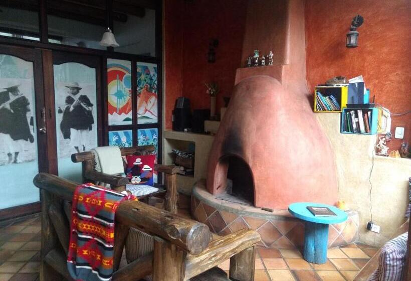 חדר סטנדרט לארבעה, Aylluwasi Guesthouse