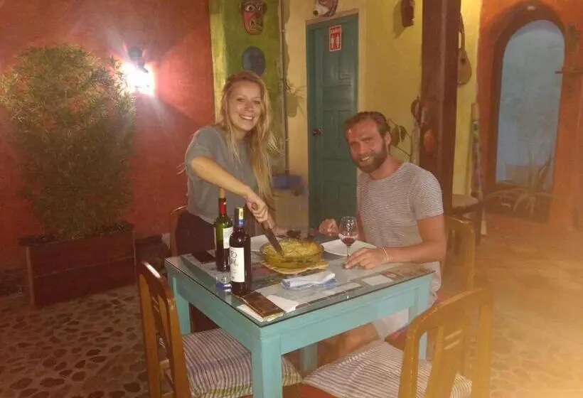 اتاق استاندارد چهار تخته, Aylluwasi Guesthouse