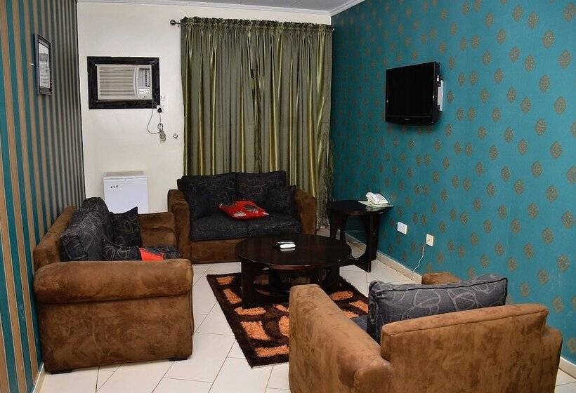 سوییت لوکس, Green Suites Villa