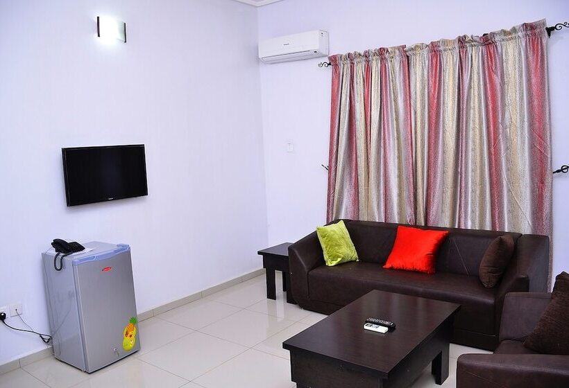 سوییت لوکس, Green Suites Villa