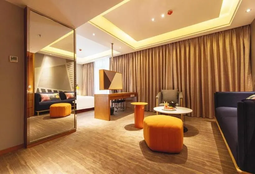 バルコニー付スイート, Holiday Inn Express Daocheng Yading By Ihg