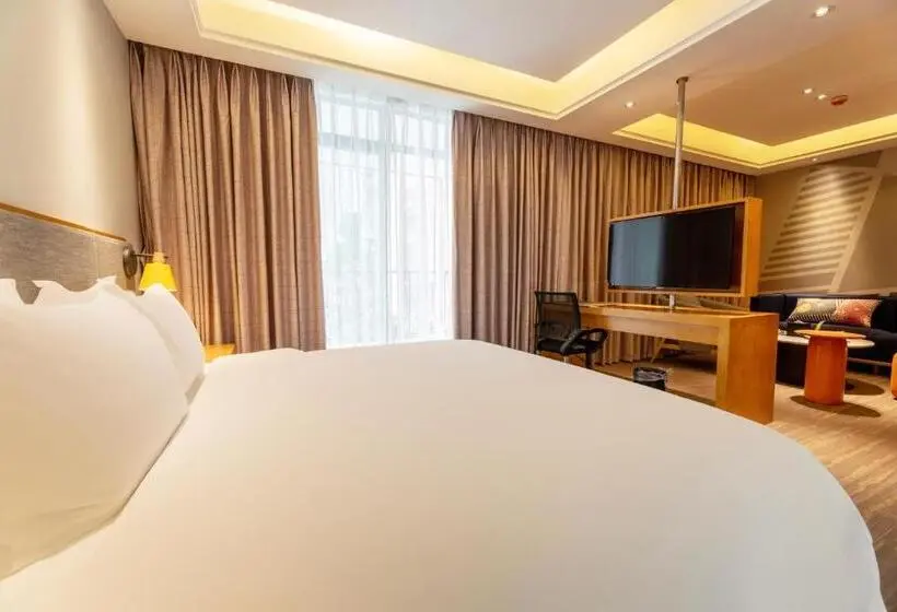 バルコニー付スイート, Holiday Inn Express Daocheng Yading By Ihg