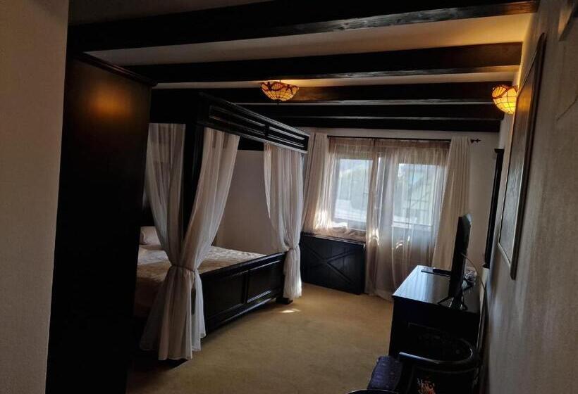 חדר סטנדרט עם מיטת קינג, Podu' Cu Lanturi