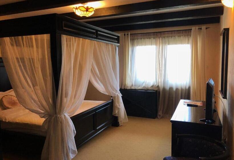 חדר סטנדרט עם מיטת קינג, Podu' Cu Lanturi