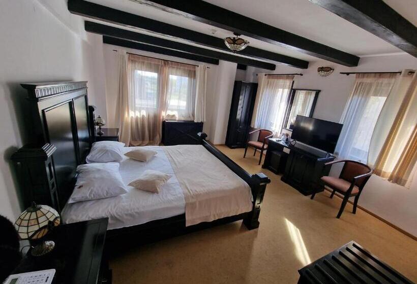 חדר דלוקס, Podu' Cu Lanturi