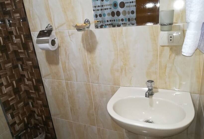 Студия Deluxe, Real Chimbote