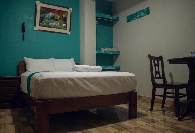 חדר סטנדרט יחיד, Real Chimbote