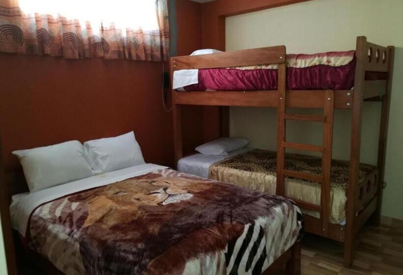 חדר סטנדרט לשלושה, Real Chimbote