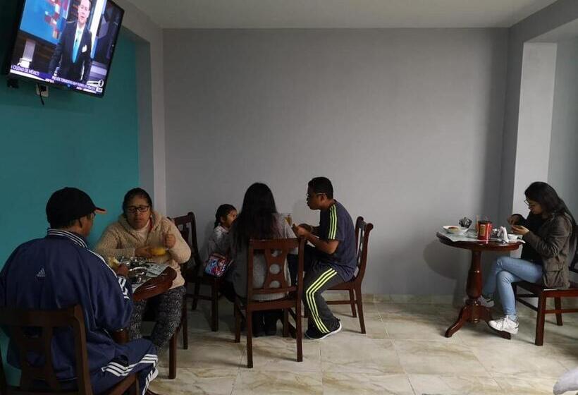 סטודיו דלוקס, Real Chimbote