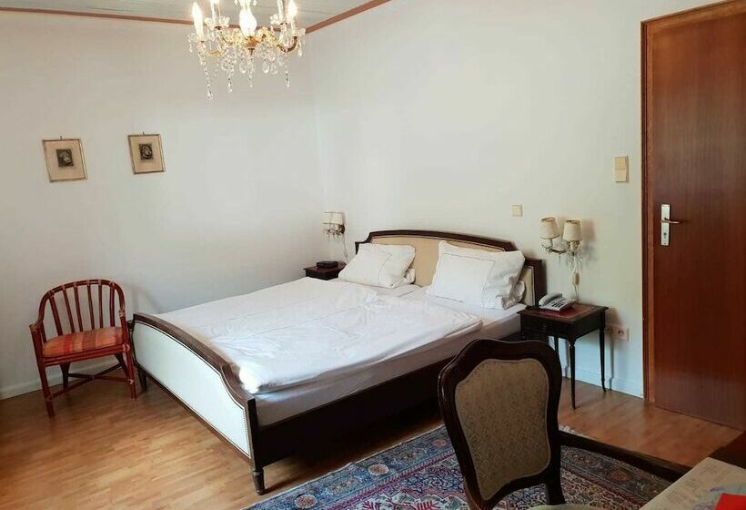 غرفة قياسية, Restaurant Heidrich