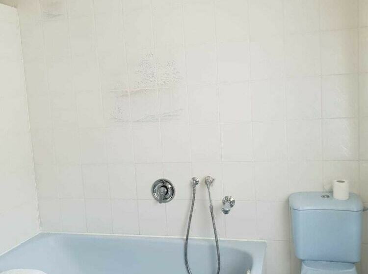 غرفة قياسية فردية, Restaurant Heidrich