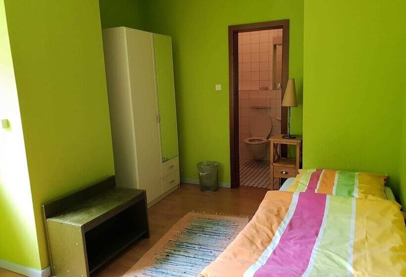 غرفة قياسية, Restaurant Heidrich