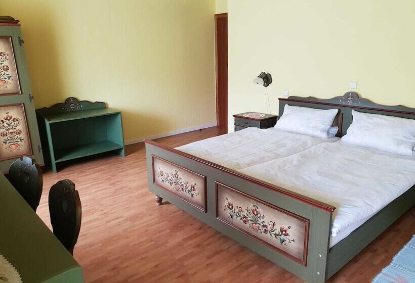 غرفة قياسية, Restaurant Heidrich