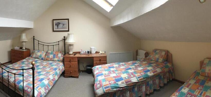 스탠다드 4인용 룸 공용 욕실, Sorrel Horse Inn