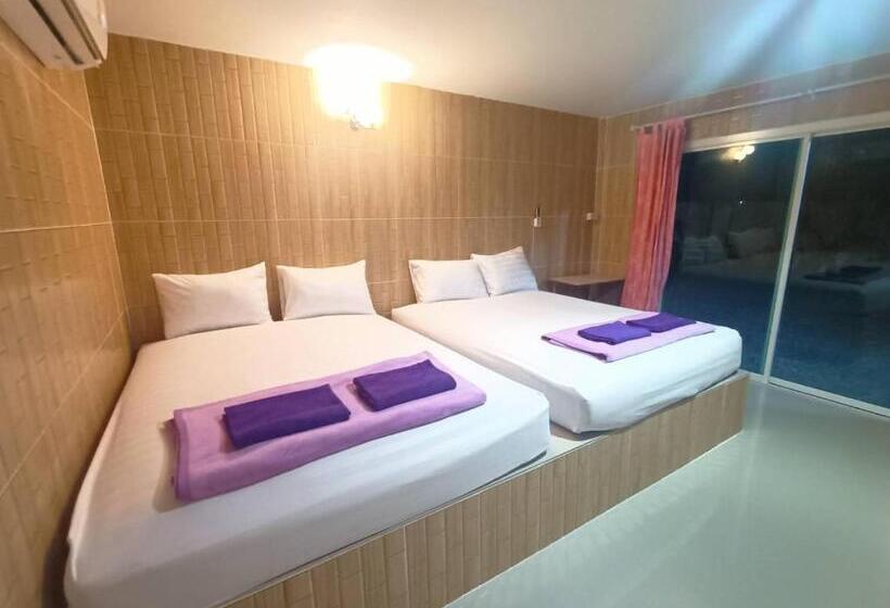 اتاق خانوادگی, Saan Rak Resort