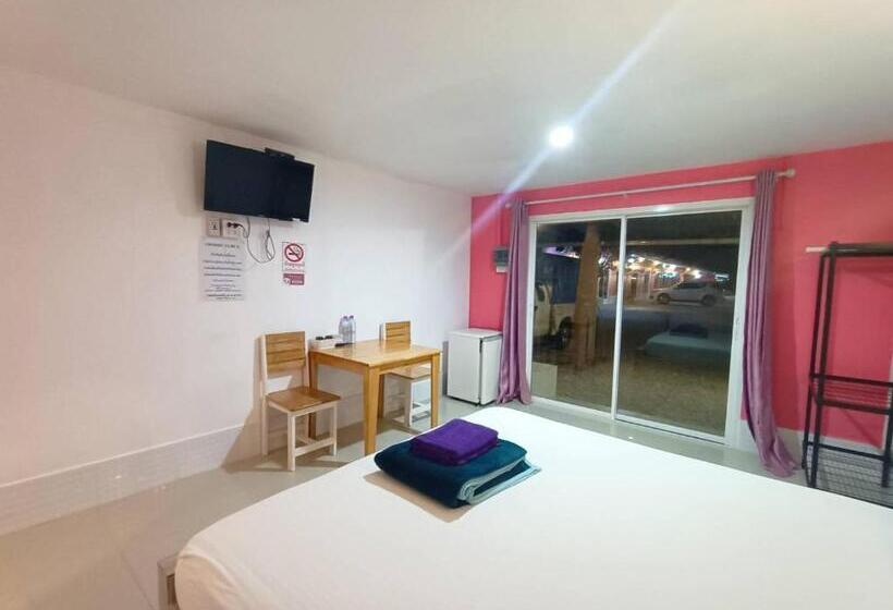 اتاق استاندارد با تخت بزرگ, Saan Rak Resort