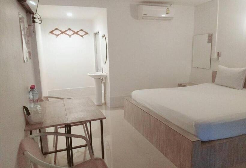 اتاق استاندارد با تخت بزرگ, Saan Rak Resort