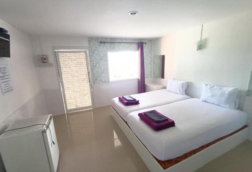 اتاق لوکس, Saan Rak Resort