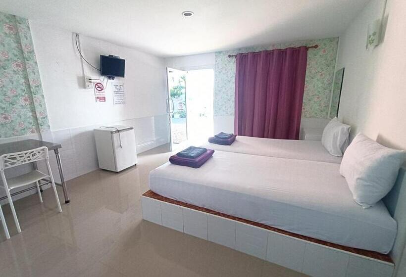 اتاق لوکس, Saan Rak Resort