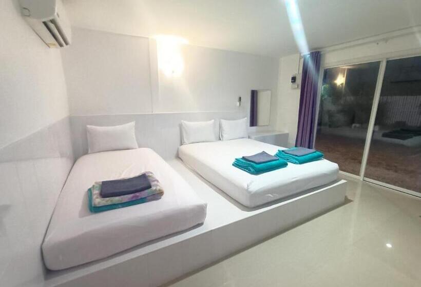 اتاق استاندارد سه نفره, Saan Rak Resort