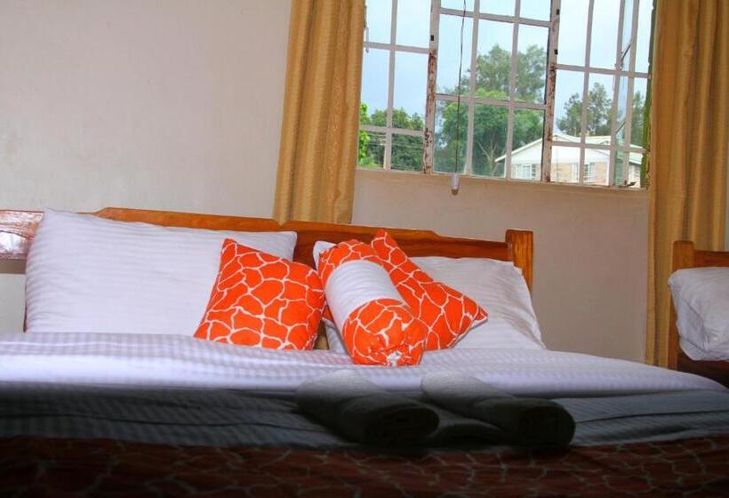اتاق خانوادگی, Sheywe Hotel Kakamega