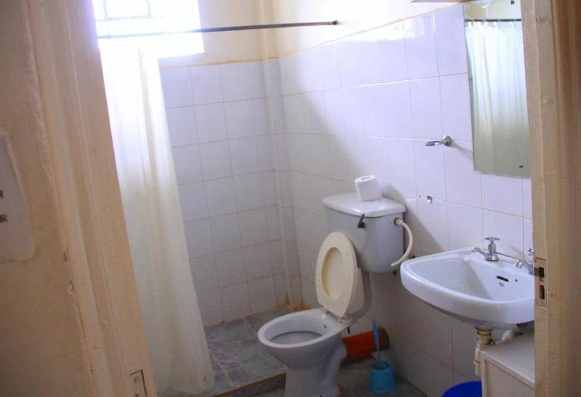 اتاق استاندارد با بالکن, Sheywe Hotel Kakamega