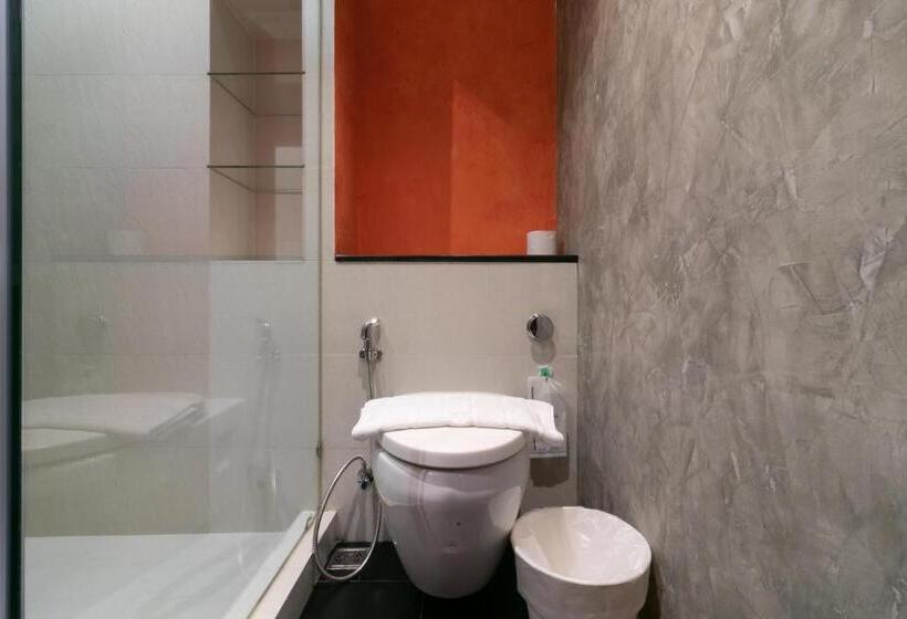 استودیوی استاندارد, Zleepmotion Bangkok