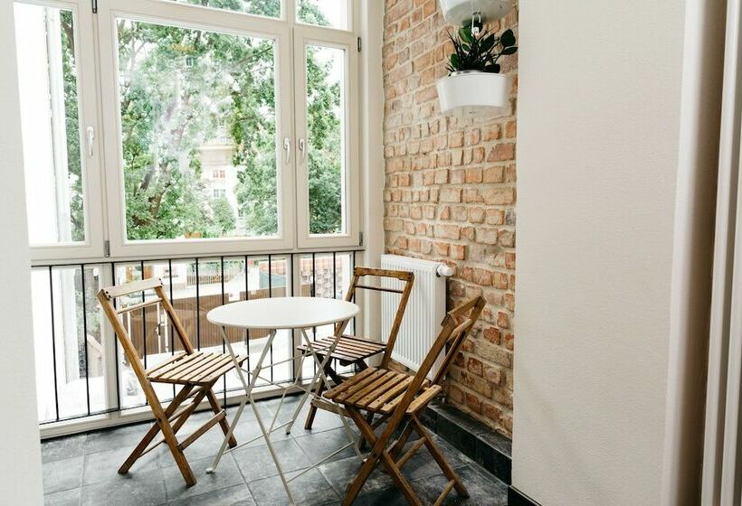 Кровать в Общей Комнате, Hostel Multitude