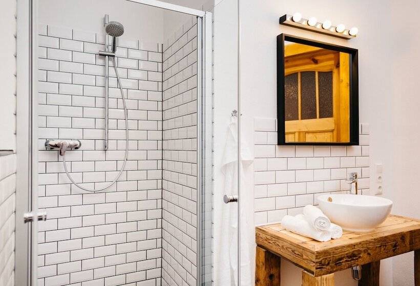 Кровать в Общей Комнате, Hostel Multitude