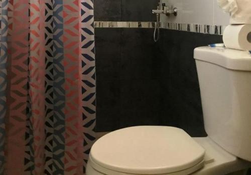 اتاق لوکس, El Currican Juan Dolio