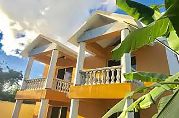 اتاق لوکس, El Currican Juan Dolio