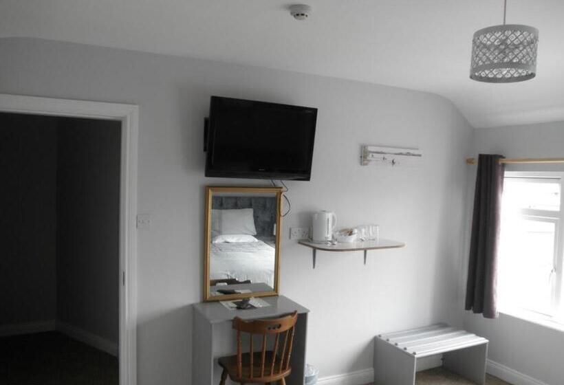 豪华房间, Fitzpatrick S Tavern And