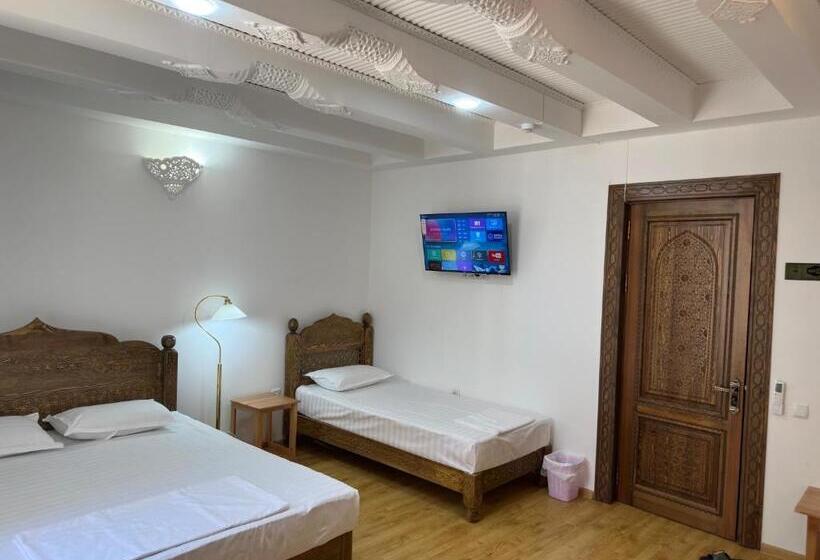 חדר סטנדרט לשלושה, Prestige Terrace