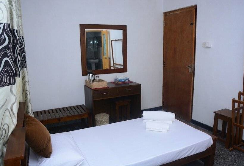 经济房, Lodge In 611