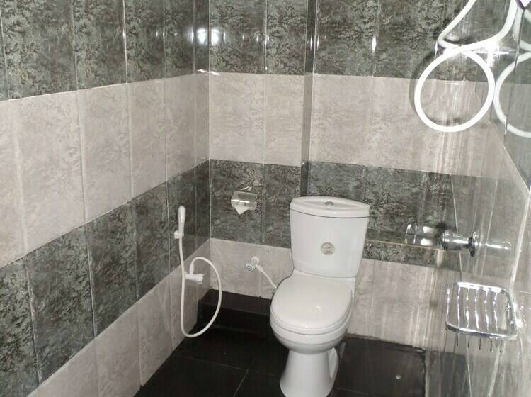 エコノミールーム, Lodge In 611