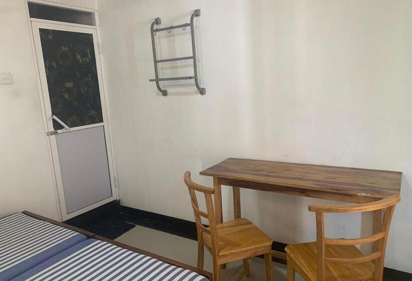 Номер Economy, Lodge In 611