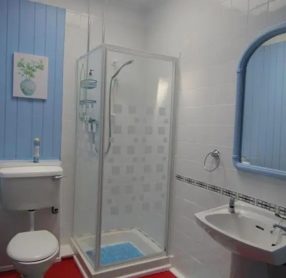 اتاق استاندارد یک نفره, Athollbank Guest House
