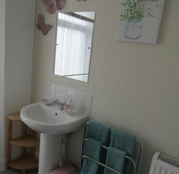 Семейный Номер, Athollbank Guest House