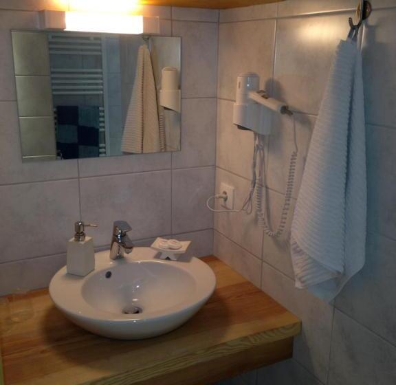 Номер Стандарт, Chalet Peloton