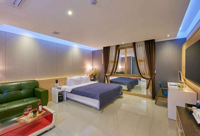 StandaardKamer, Shell Stone Yeosu