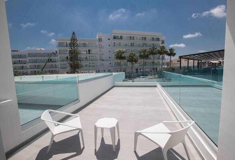Номер Стандарт Боковой Вид на Море, The Blue Ivy Hotel & Suites