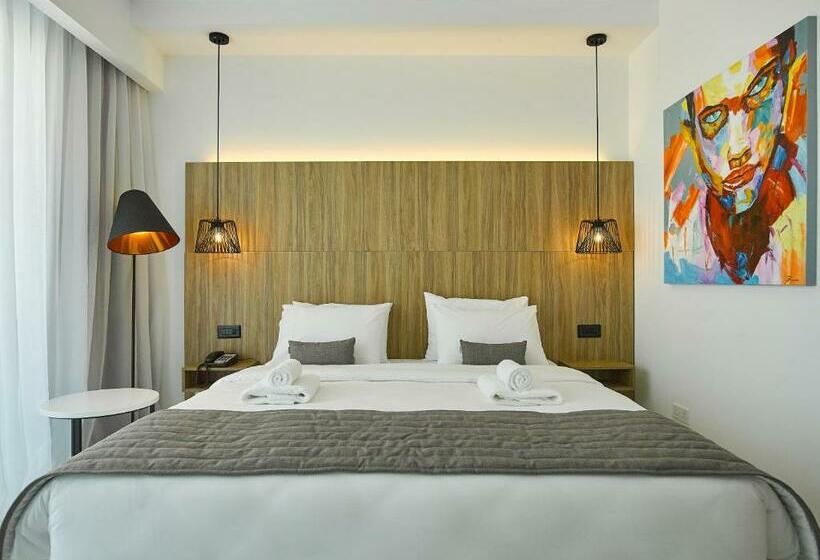 Номер Стандарт Внутренний, The Blue Ivy Hotel & Suites