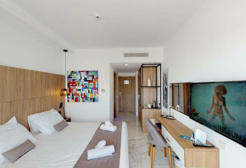 スタンダードインサイドビュールーム, The Blue Ivy Hotel & Suites