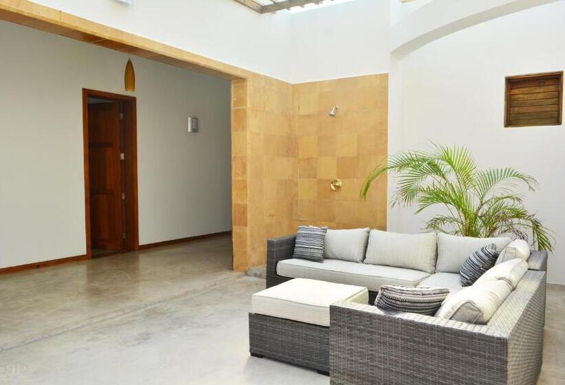 Президентский Люкс, Brahma Blue Resort