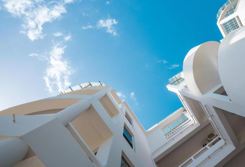 جناح رئاسى, Brahma Blue Resort