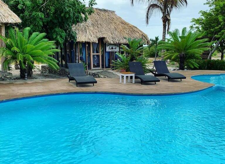 جناح عائلي, Brahma Blue Resort