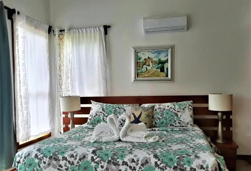 جناح عائلي, Brahma Blue Resort