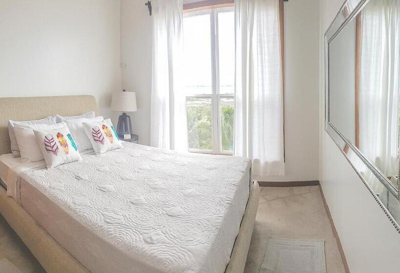 جناح رئاسى, Brahma Blue Resort