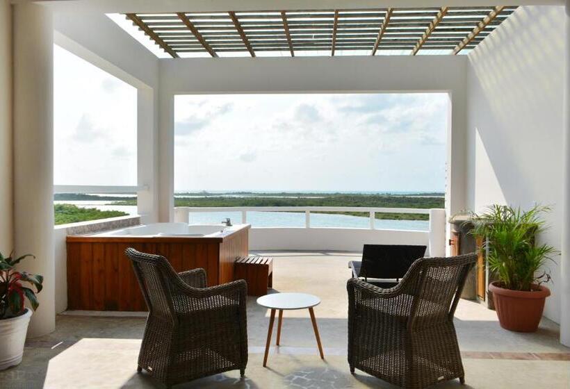 Президентский Люкс, Brahma Blue Resort