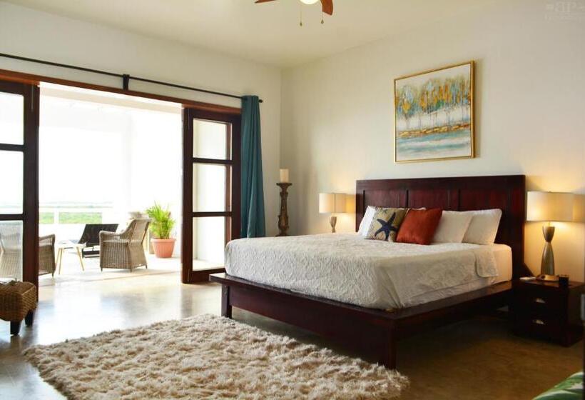 جناح رئاسى, Brahma Blue Resort